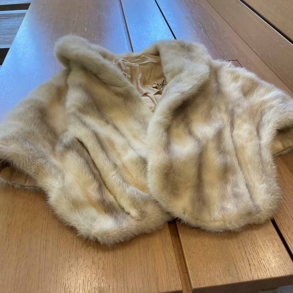 VINTAGE Cream Genuine Fur Stole, European, c. early 20th Century design/style